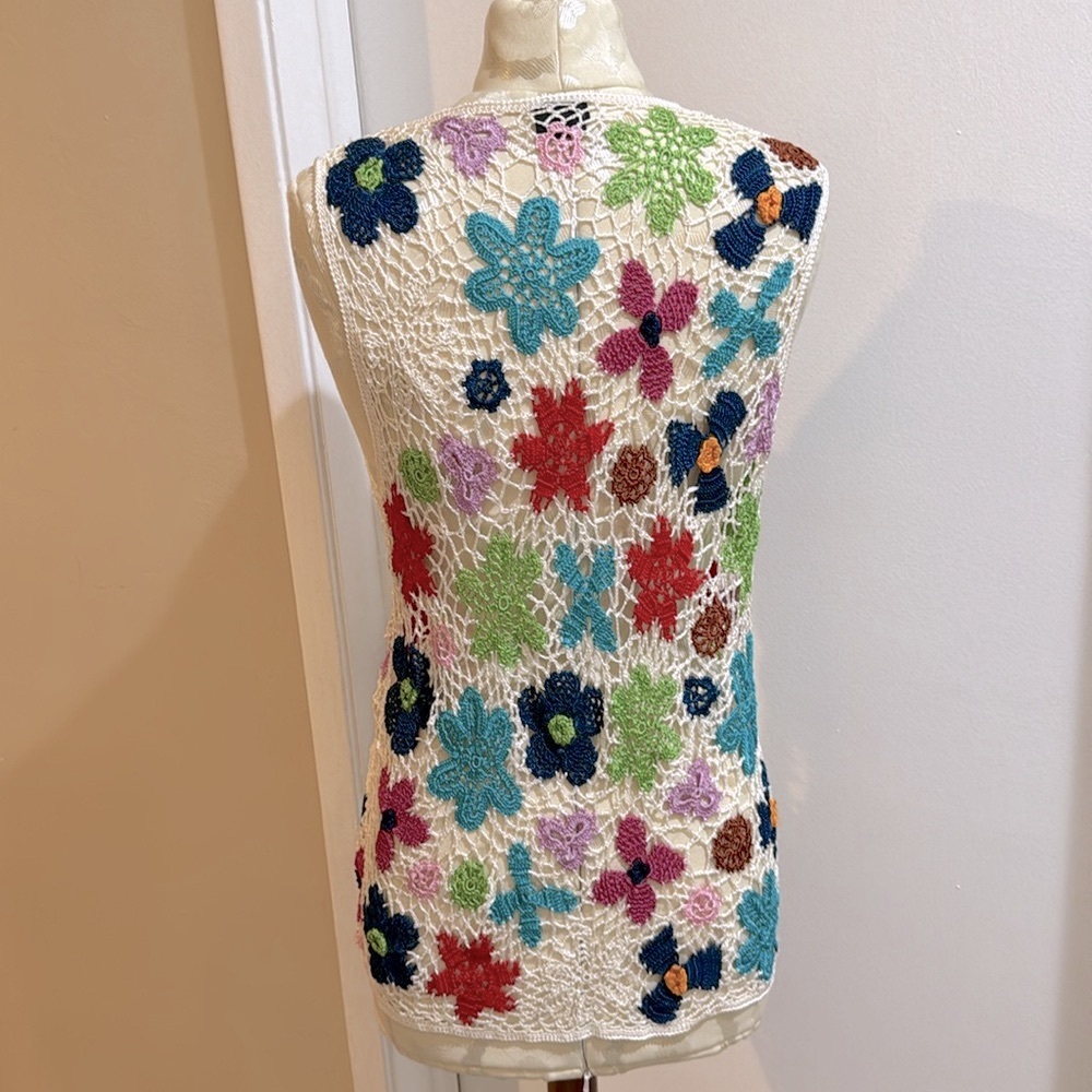 Vintage Floral Crochet Intricate Multicolored Front Tie Vest - Picture 5 of 13